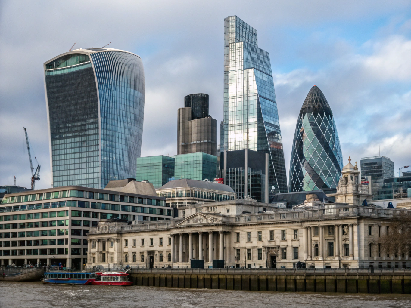 London, United Kingdom skyline